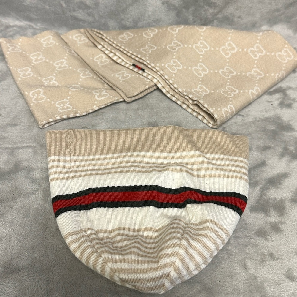 Set Gucci Nikky Wool Scarf & Gucci Beanie - Picture 3 of 5